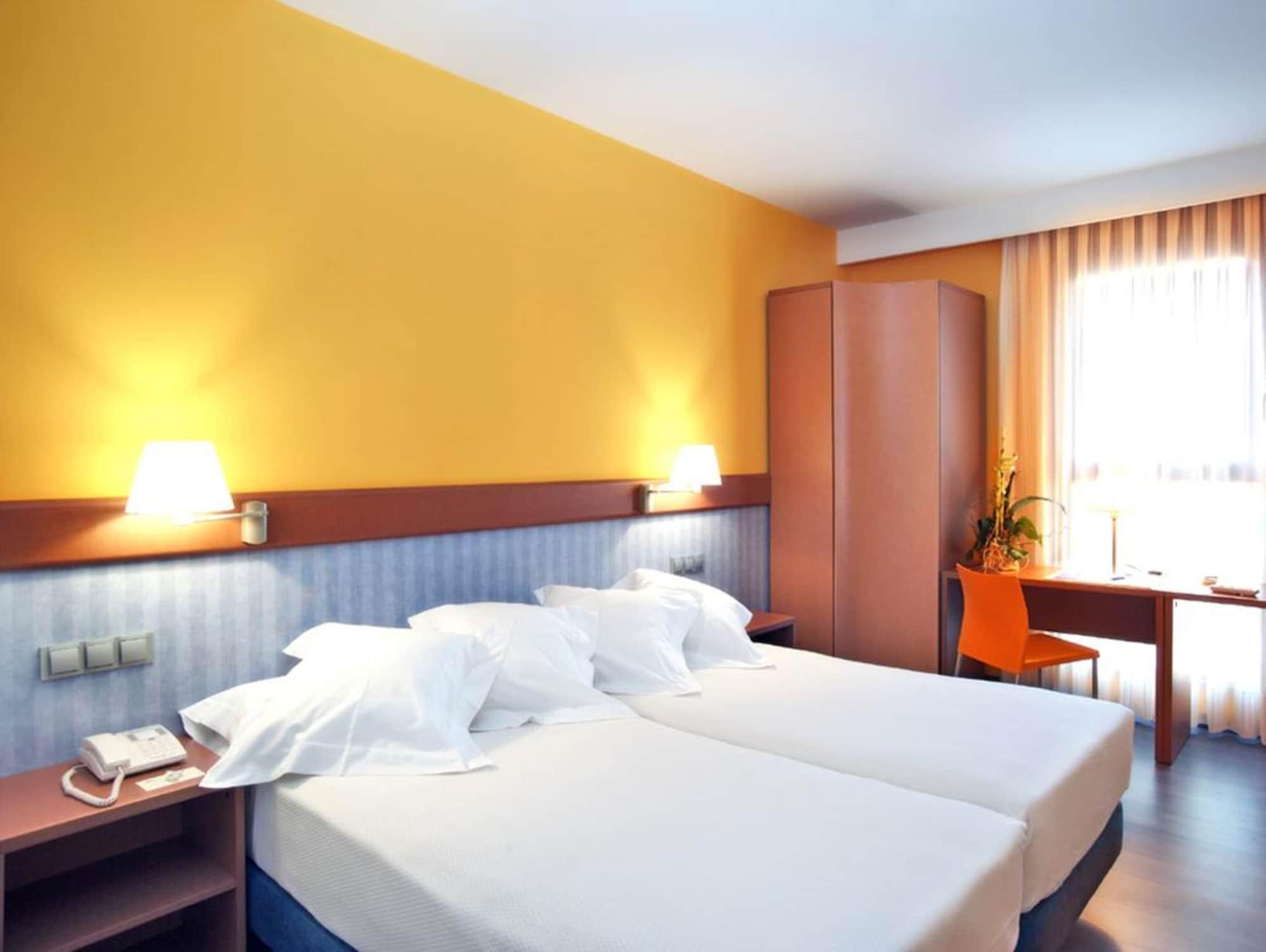 Hotel Murrieta Logroño Buitenkant foto