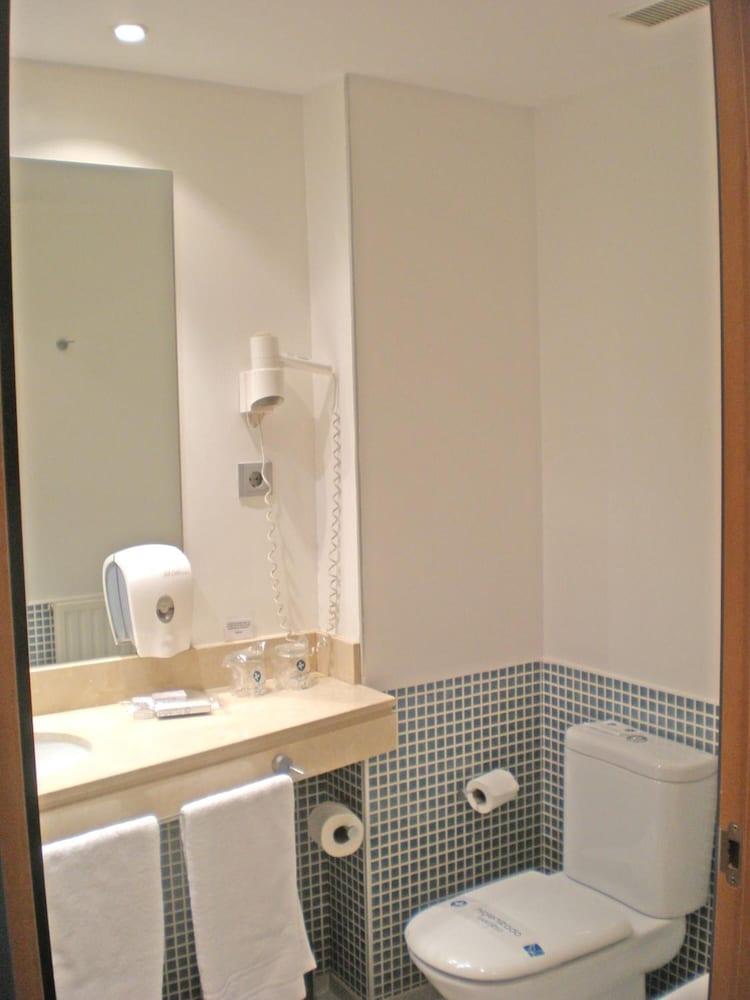 Hotel Murrieta Logroño Buitenkant foto
